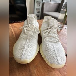 Yeezy Boost 350 V2 White